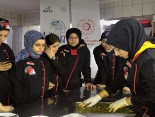 Mesleki Eğitim Teması Kapsamında Hatay Mutfağı Teknik Gezisi Yapıldı Galeri